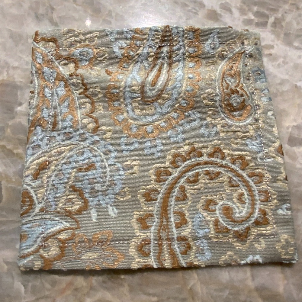 Set of 7 Cloth Napkins, Paisley 4.5”